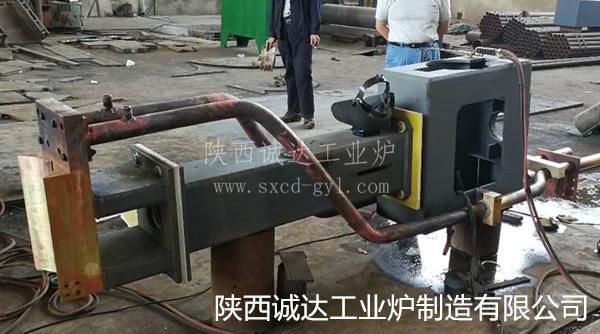 河南安陽2000KVA直流電弧爐現(xiàn)場(chǎng)加工情況