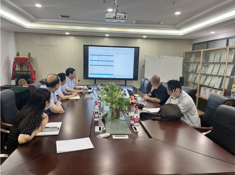 強(qiáng)強(qiáng)聯(lián)手！甲方客戶蒞臨誠達(dá)共商 CCS 硅鐵爐項(xiàng)目合作細(xì)節(jié)