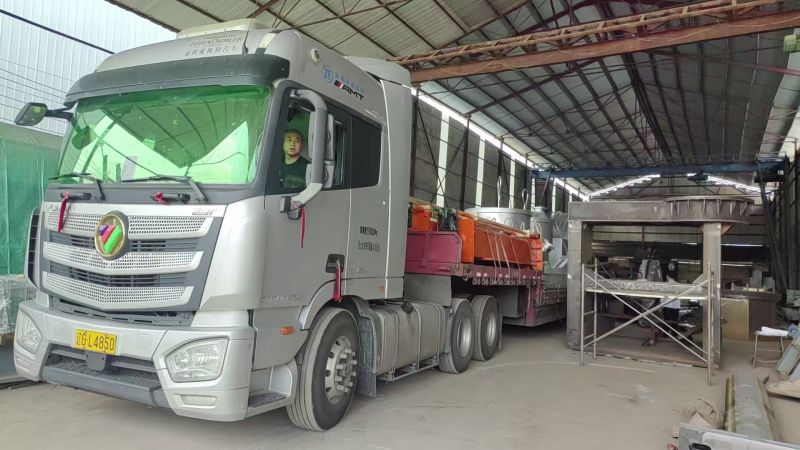 助力工業(yè)固廢處理 我公司 4000KVA 熱熔渣調(diào)質(zhì)爐啟運(yùn)遼寧