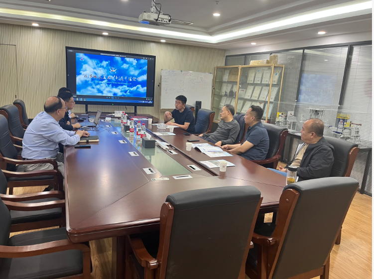 山西客戶蒞臨我公司考察交流，共探礦棉爐設(shè)備技術(shù)升級(jí)與合作新機(jī)遇