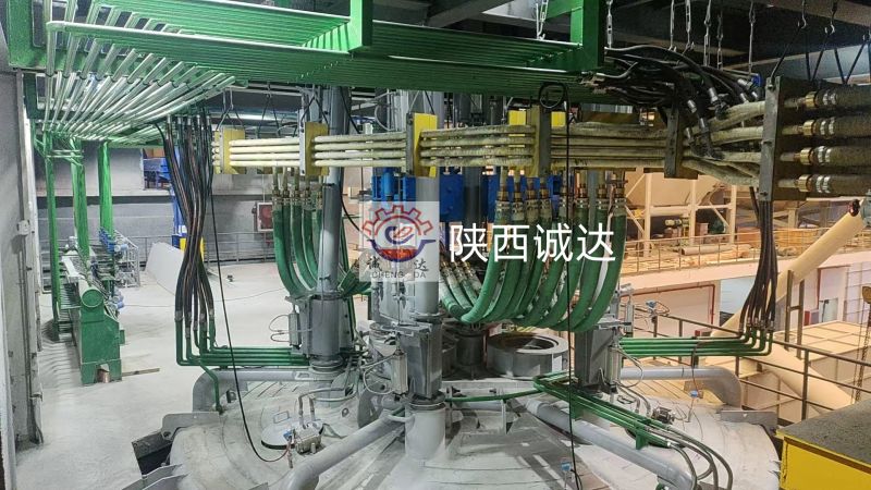 誠(chéng)達(dá)工業(yè)爐7500KVA冷渣巖棉電爐安裝調(diào)試圓滿(mǎn)完成
